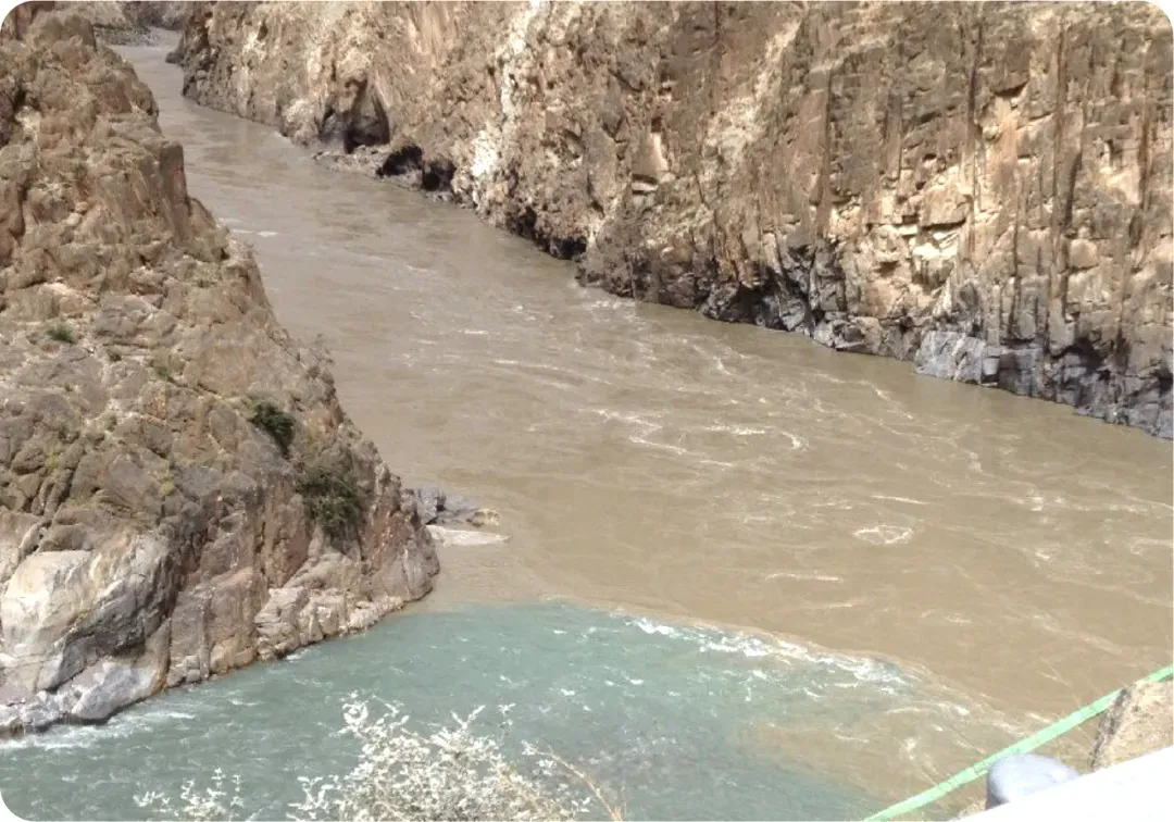 1738738719457199.png 640.webp.png